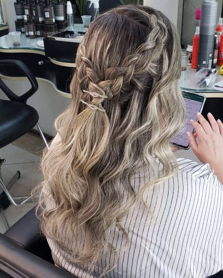 SaveClip.App_275714487_512200333764438_3428862811657940040_n